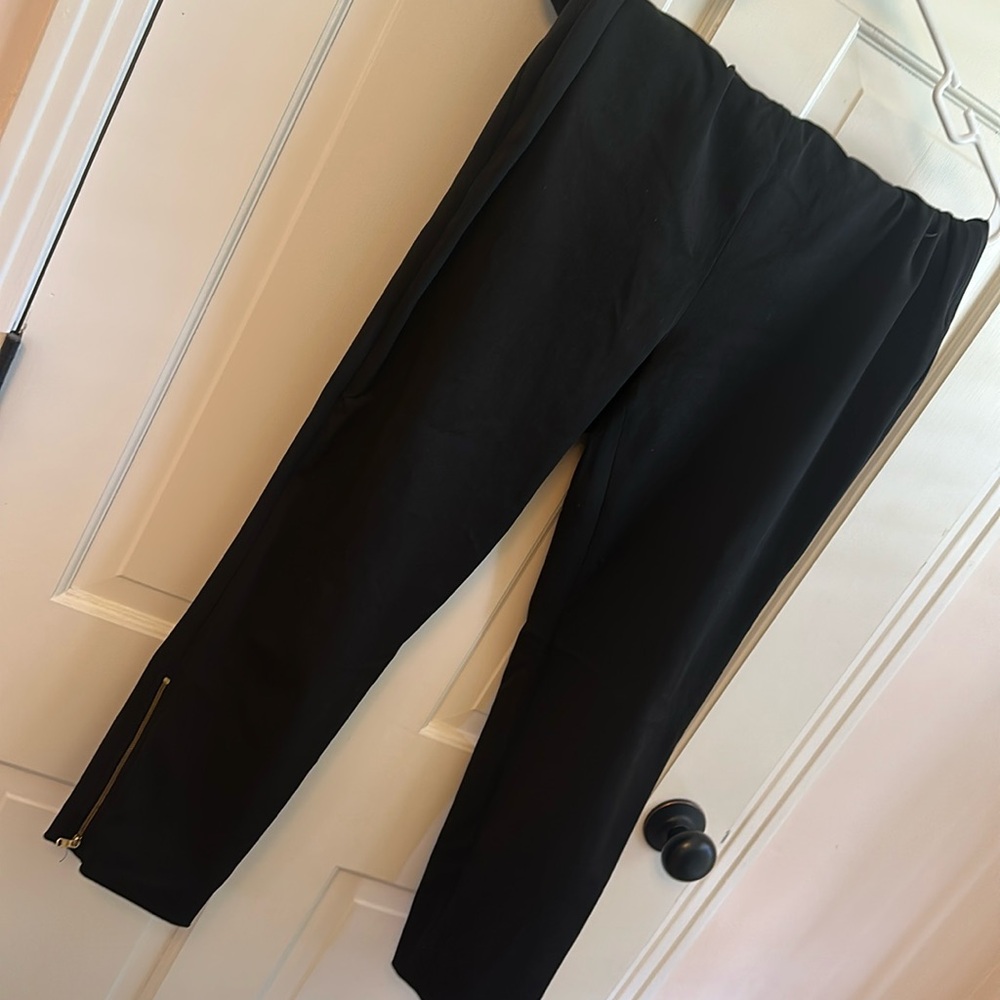 Loft black trousers / skinny leg- ankle length / gold zipper detail on leg